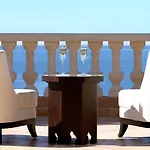 Otel Tiara Yaktsa Cote D'azur 5*