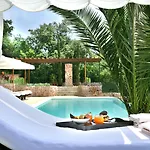 Otel Tiara Yaktsa Cote D'azur Théoule-sur-Mer