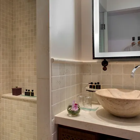 Tiara Yaktsa Cote D'azur Otel