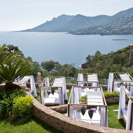 Otel Tiara Yaktsa Cote D'azur 5*