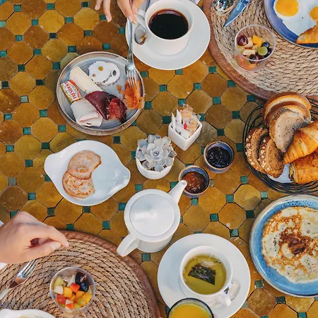 Tiara Yaktsa Cote D'azur 5*