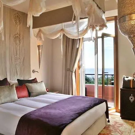 Tiara Yaktsa Cote D'azur Théoule-sur-Mer