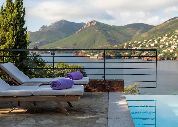 Tiara Yaktsa Cote D'azur Hotel 5*