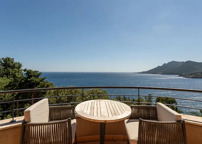 Tiara Yaktsa Cote D'azur Hotel Théoule-sur-Mer