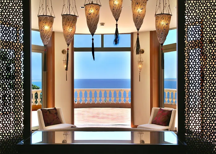 Tiara Yaktsa Cote D'azur 5* Théoule-sur-Mer