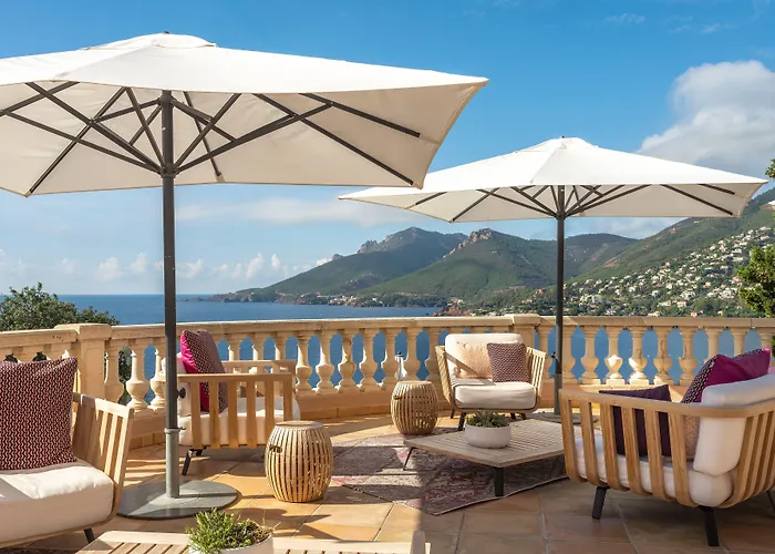 Tiara Yaktsa Cote D'azur